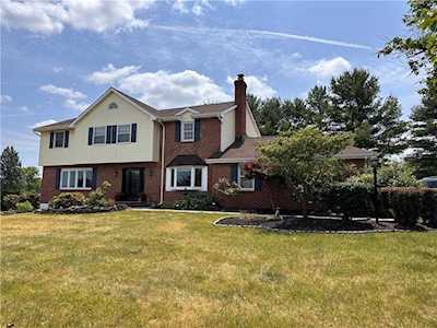 5776 Blue Grass Trl Coopersburg, PA 18036