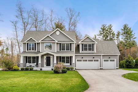 1 Marden Rd Windham, NH 03087
