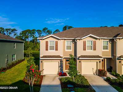 16 Bella Lago Circle Port Orange, FL 32129