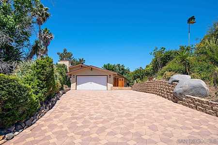 3647 Prince St Escondido, CA 92025