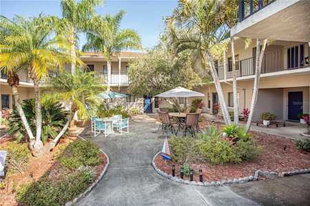 7721 Cosme Dr #B Hudson, FL 34667