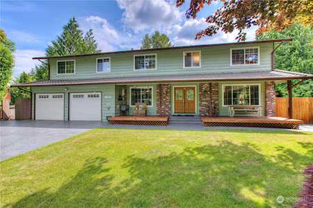 17911 156th Place SE Renton, WA 98058