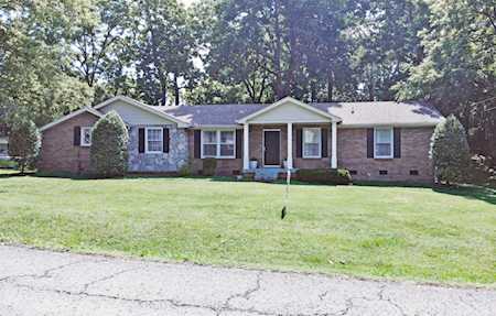 116 Melanie Dr Hendersonville, TN 37075