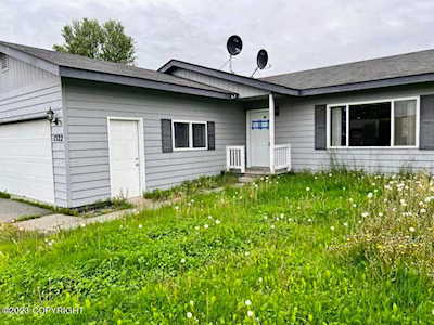 1522 Stellar Dr Kenai, AK 99611