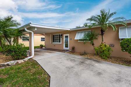 5815 Daphne Drive West Palm Beach, FL 33415