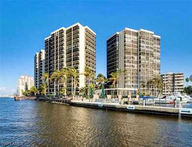 1920 Virginia Ave #303 Fort Myers, FL 33901
