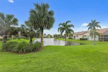 8130 N Madison Lakes Cir N #8130 Davie, FL 33328