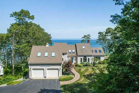 31 Ellisville Rd Plymouth, MA 02360
