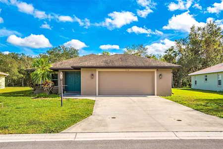 9318 29th Ave E Palmetto, FL 34221