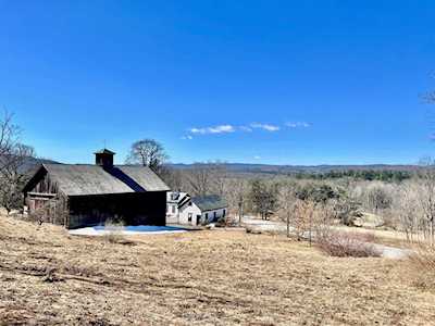 62 Streeter Hill Rd Chesterfield, NH 03466