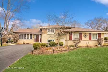 878 E Zinnia Ln Palatine, IL 60074