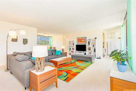 1722 Makiki Street #702 Honolulu, HI 96822