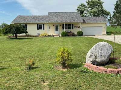 8226 Stoutsville Pike Circleville, OH 43113