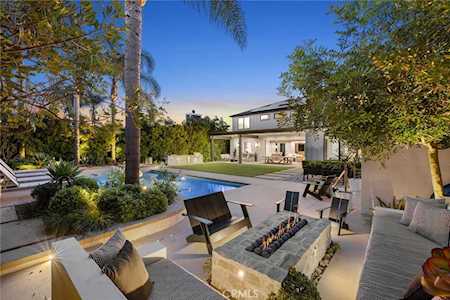 2401 Margaret Dr Newport Beach, CA 92663
