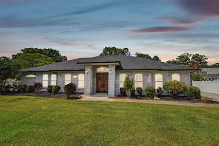 1444 Hounds Hollow Ct Lutz, FL 33549