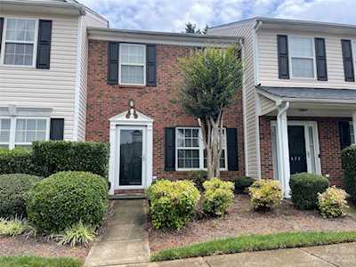 7471 Bluff Point Ln Denver, NC 28037