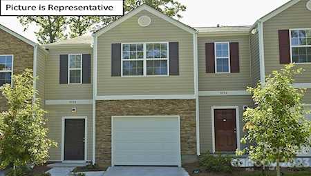 8045 Murray Branch Dr Charlotte, NC 28216