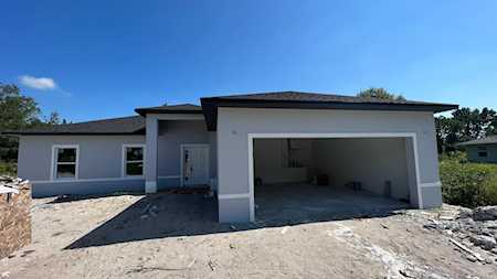 8959 Cypresswood Dr Lake Wales, FL 33898