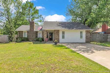 2856 W S 112th St Jenks, OK 74037