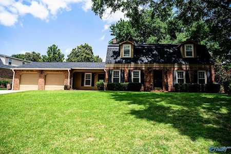 1712 Devonshire Drive Decatur, AL 35601