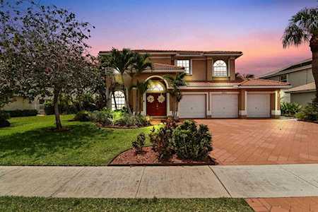 3651 Moon Bay Circle Wellington, FL 33414