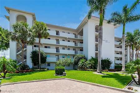 1 W High Point Cir #503 Naples, FL 34103