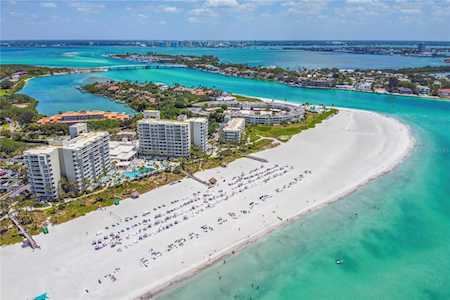 210 Sands Point Rd #2304 Longboat Key, FL 34228