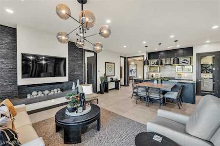 948 Wild Skies Dr Las Vegas, NV 89138