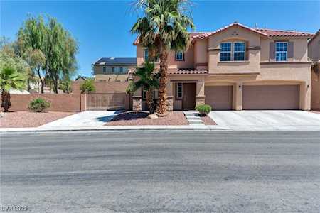 2316 Stone Breeze Ave North Las Vegas, NV 89031