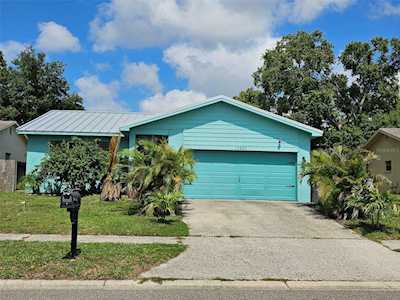 12891 Pineway Dr Largo, FL 33773