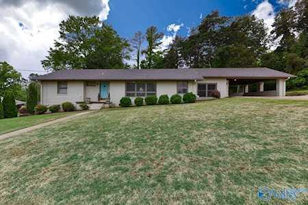 700 SE Watts Drive Huntsville, AL 35801