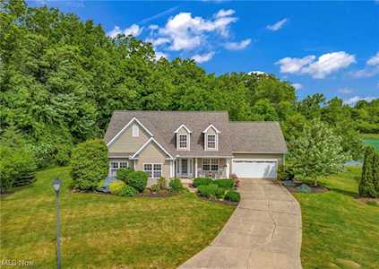 3026 Silverton St Avon, OH 44011