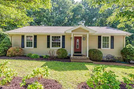 111 Sunnyhill Trl White House, TN 37188