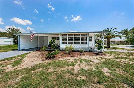 2406 Baron Dr Holiday, FL 34690