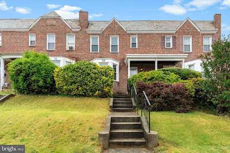33 Nunnery Ln Catonsville, MD 21228