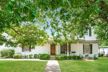 206 E 5th Street Ferris, TX 75125