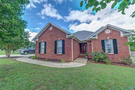 203 Tanner Point Drive New Market, AL 35761