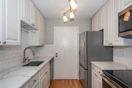 1 Village Way #5 Natick, MA 01760