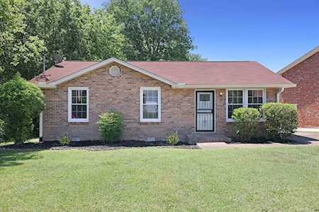 107 Ryan Dr Hendersonville, TN 37075