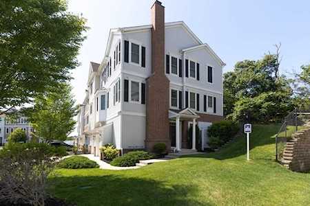 113 Halsted #113 Hingham, MA 02043