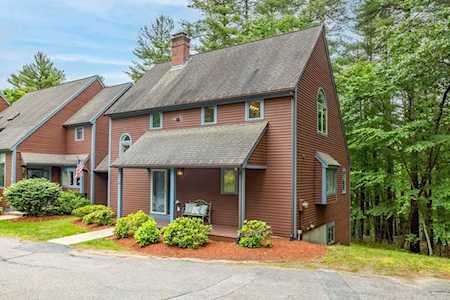 9 Woodridge Ln #9 Westford, MA 01886