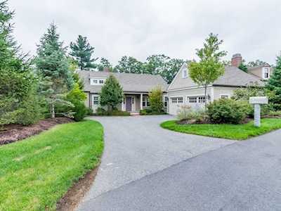 4 Somerset Pl #4 Weston, MA 02493