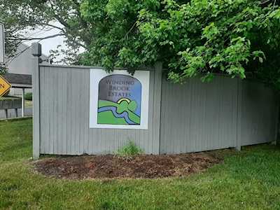 74 Tennis Plaza Rd #26 Dracut, MA 01826