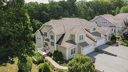 310 Sprucewood Lane #310 Clinton, MA 01510