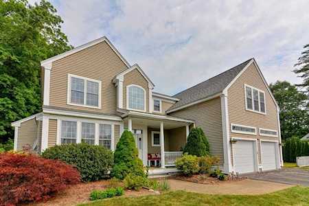 10 Silas Dr Northborough, MA 01532