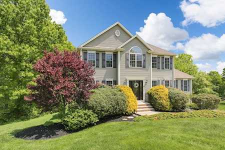18 Monument Oxford, MA 01540
