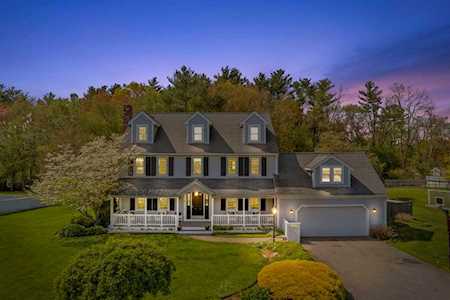 5 Sachem Rock Ave East Bridgewater, MA 02333