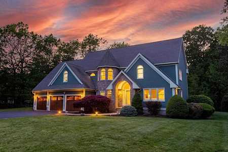 13 Olde Coach Road North Reading, MA 01864