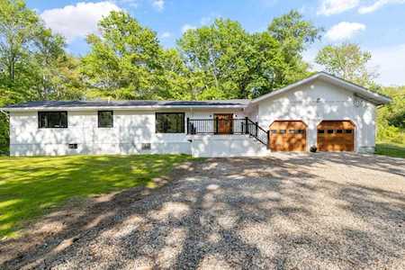 13 Meetinghouse Hill Road West Newbury, MA 01985