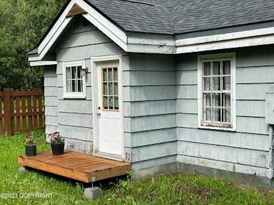 14265 E Denali St Talkeetna, AK 99676